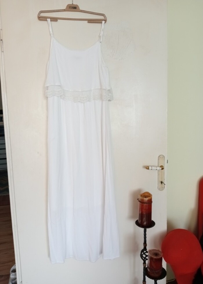 Uzun beyaz elbise - Görsel 2