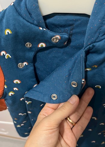 Kapüşonlu Düğmeli Erkek Çocuk Ceket - Görsel 5