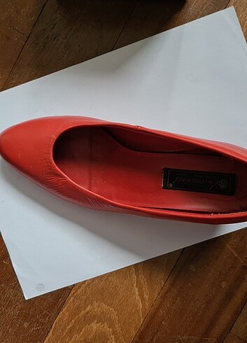 39 Beden kırmızı Renk kırmızı topuklu ayakkabı 