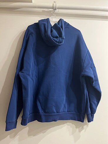 m Beden mavi orjinal sweatshirt