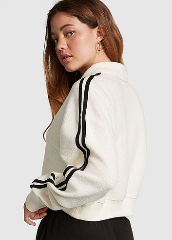 l Beden Victoria's Secret Pink Reverse Crop Polo Sweatshirt -Bej