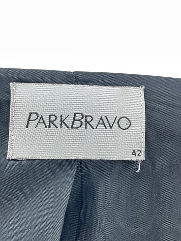 42 Beden siyah Renk Park Bravo Ceket %70 İndirimli.