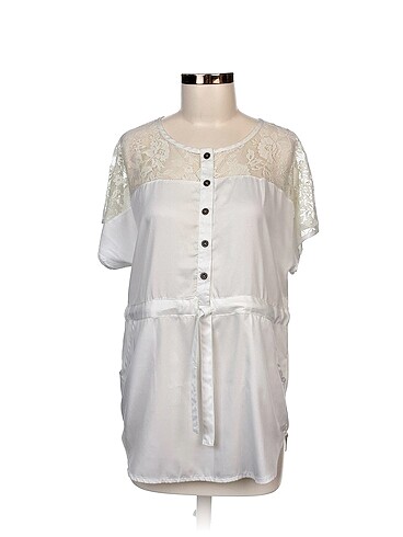 Batik Bluz %70 İndirimli.