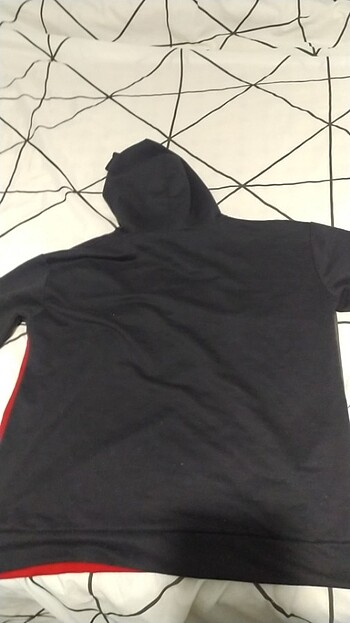 7 Yaş Beden kapşonlu erkek sweatshirt