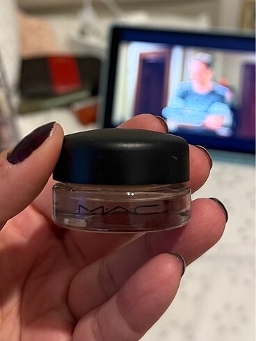 Mac Paint Pot