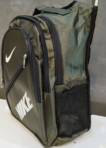  Beden Nike Erkek Sırt Çantası Yeşil