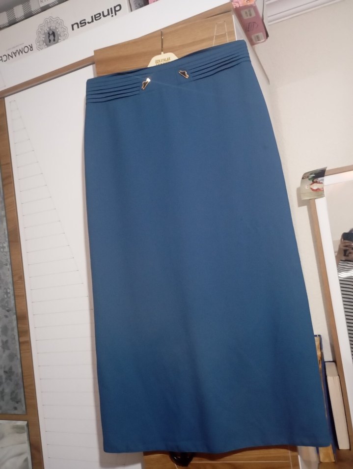 Mavi Piliseli Uzun Kadın Etek - Görsel 2