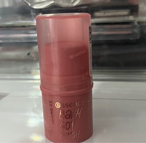 Essence Essence stick allik