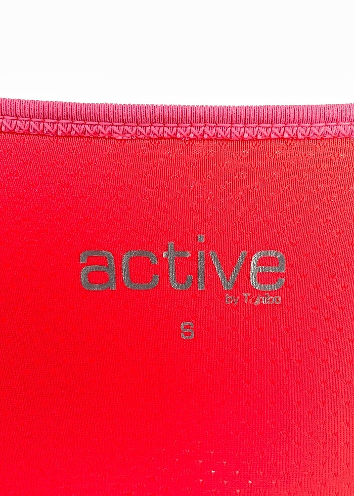 Tchibo T-shirt %70 İndirimli. - Görsel 4