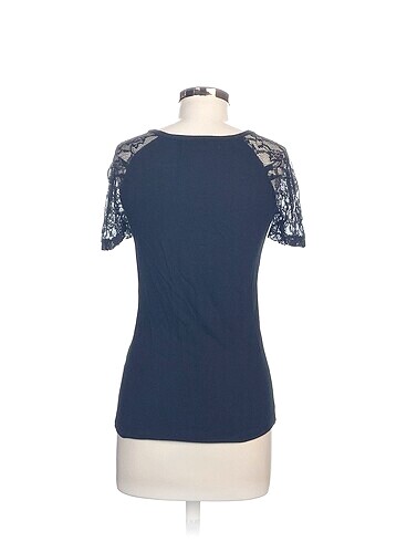 m Beden Zara Bluz %70 İndirimli.