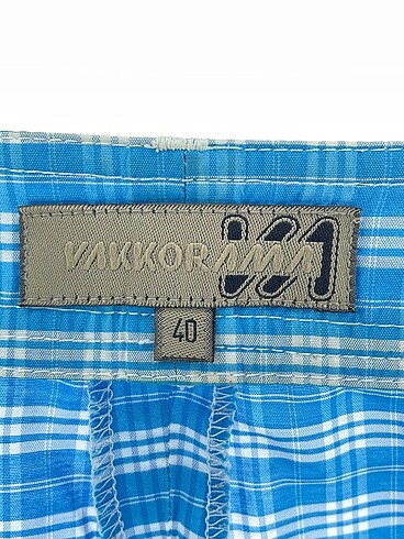 40 Beden mavi Renk Vakkorama Mini Şort %70 İndirimli.