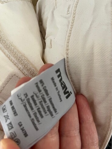 32 Beden beyaz Renk Beyaz kot pantolon