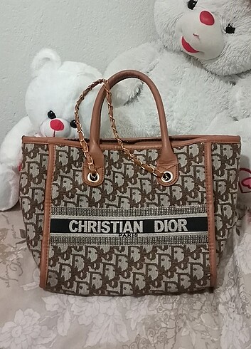 Diğer Chrıstıan dıor paris