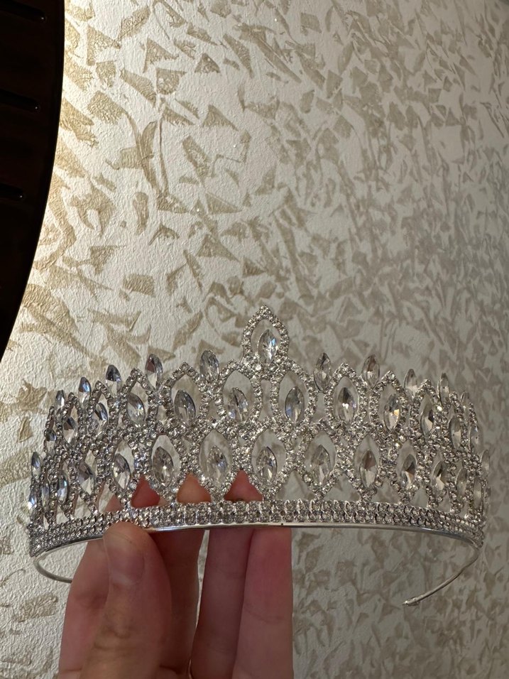 Beyaz Parlak Taşlı Gelin Tacı - Görsel 3