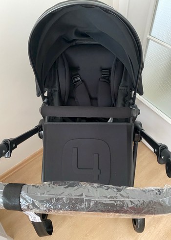 Siyah Bebek Arabası - Görsel 5