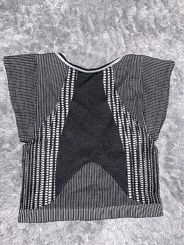 Urban Outfitters Urban outfitters crop
