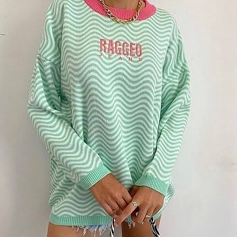 Yeşil Çizgili Oversize Kazak