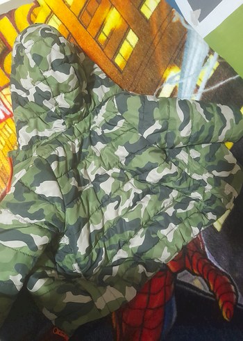 Renkli Kamuflaj Desenli Fermuarlı Erkek çocuk Mont - Görsel 6