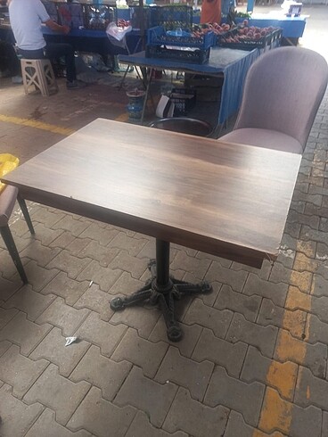 Diğer Demir döküm ferforje ayaklı masa