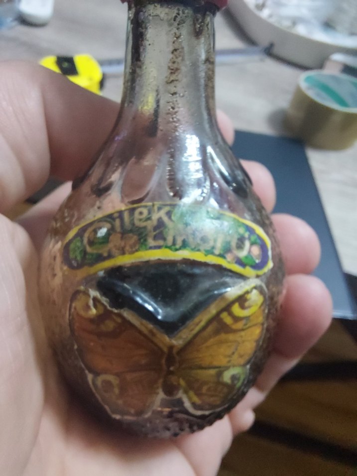 Antika Tekel Çilek Likör Şişesi - Görsel 2