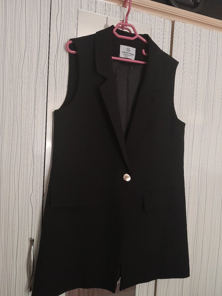 Düğmeli Siyah Kadın Yelek - Görsel 2