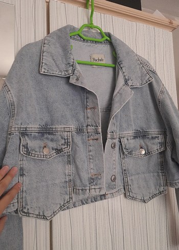l Beden Gri Kısa Kesim Kadın Denim Ceket