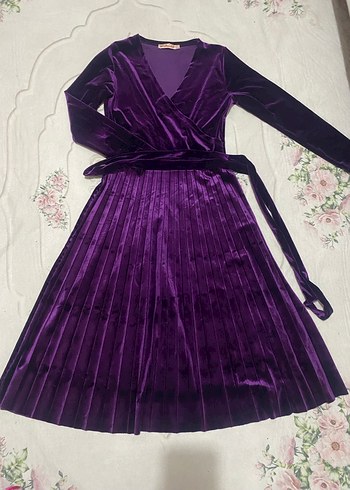 Mor Uzun Pilili Kadın Elbise - Görsel 2