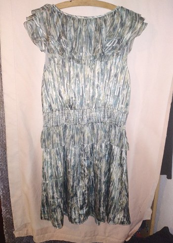 Desenli Pilili V Yaka Elbise - Görsel 2