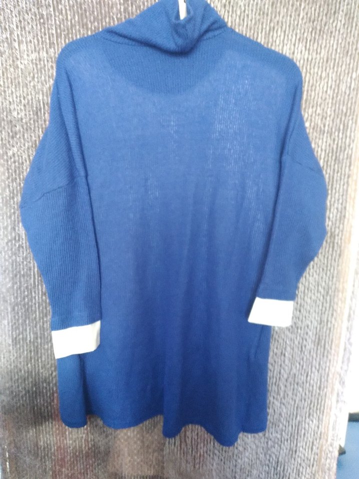 Mavi Boğazlı Uzun Kollu Triko Kazak - Görsel 2