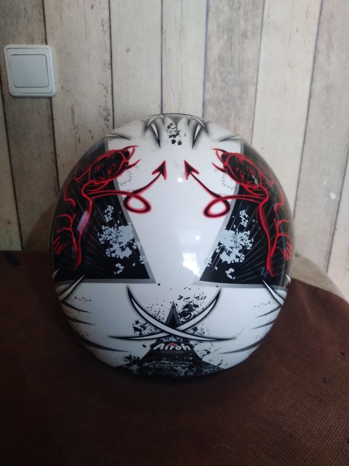 Airoh HELMET Bargy Design Kask - Görsel 2