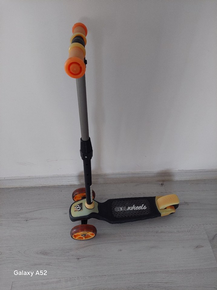 Turuncu Çocuk Scooter - Görsel 3