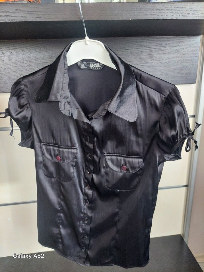 Düğmeli Kısa Kollu Siyah Gotik Kadın Gömlek - Görsel 2