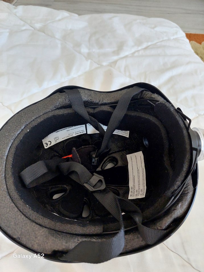 CRİVİT 48-54 Siyah Biker Tarzı Motosiklet Kaskı - Görsel 3