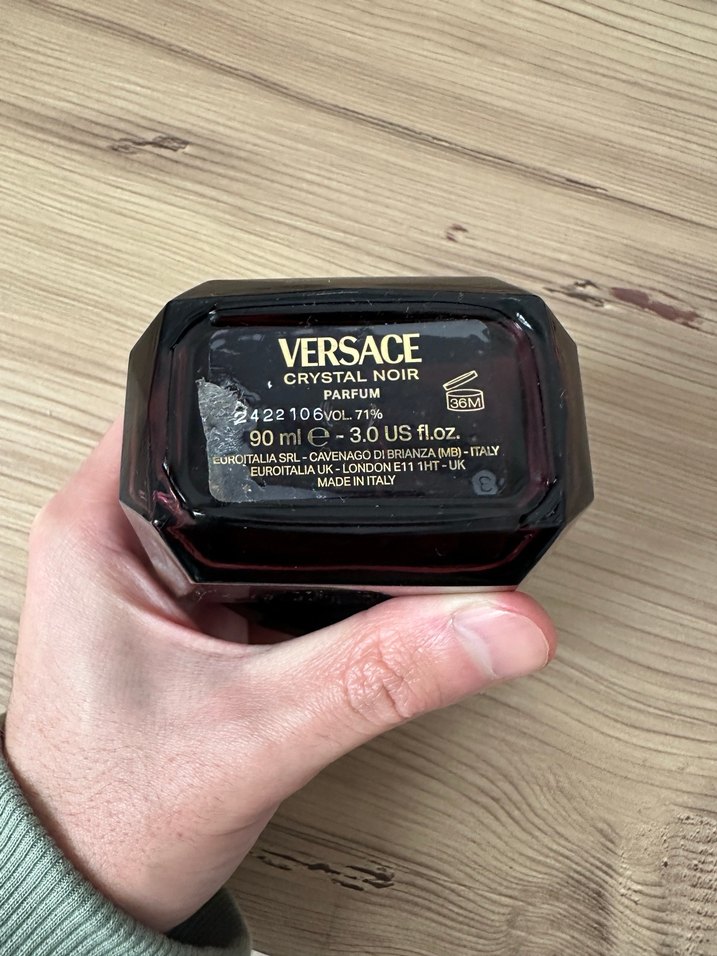 Versace Crystal Noir Parfum Pour Femme 90 ml - Görsel 2