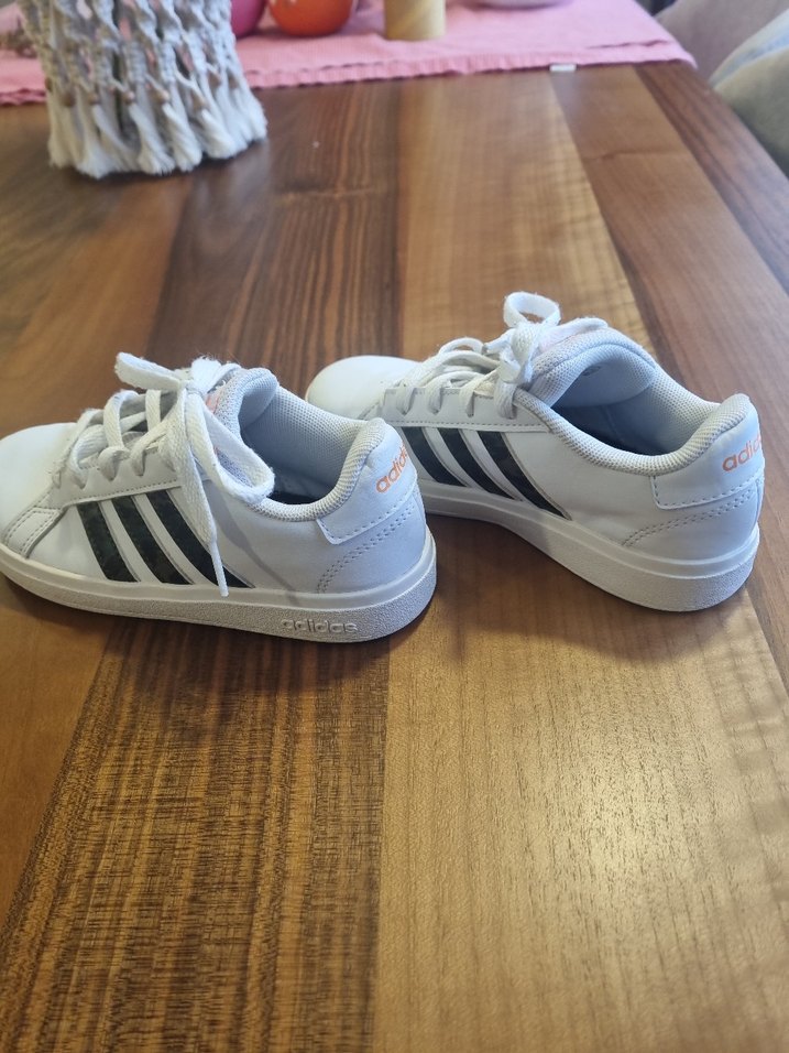 Beyaz Bağcıklı Spor çocuk Ayakkabısı - Görsel 3