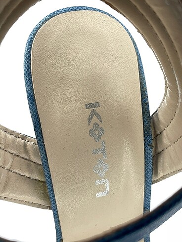 36 Beden mavi Renk Koton Platform %70 İndirimli.
