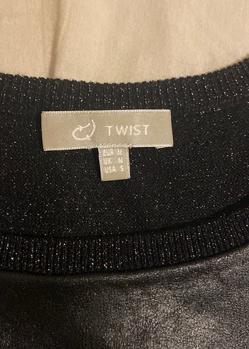 Siyah Deri Detaylı Kadın Triko - Görsel 4