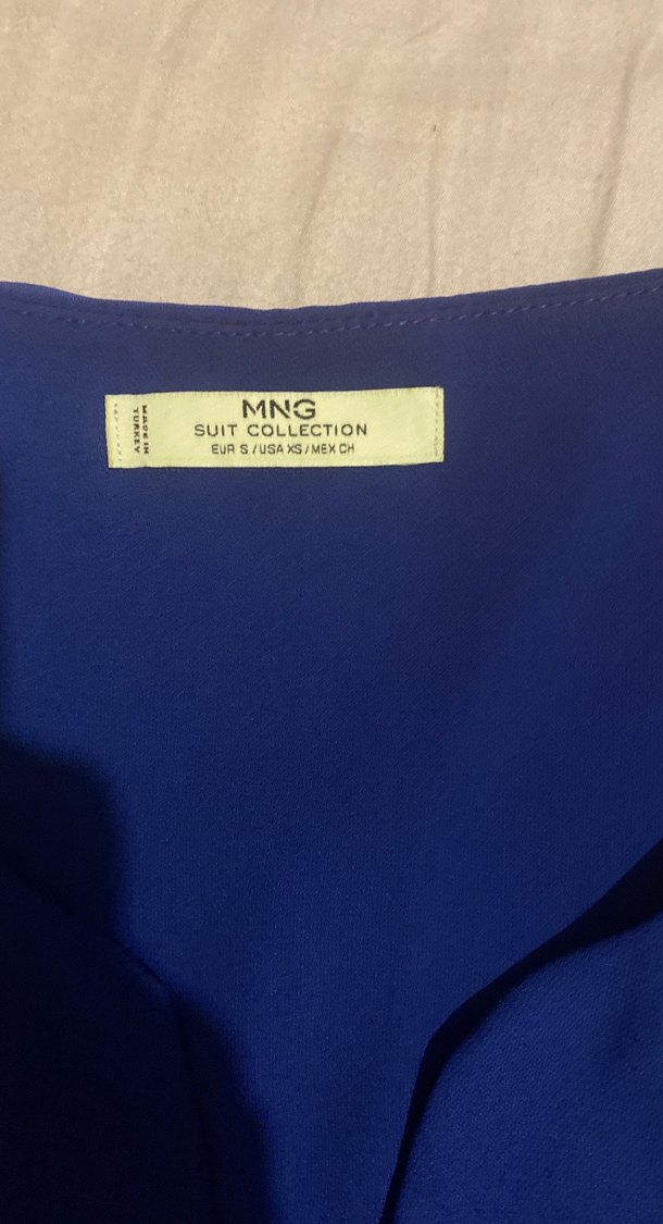 Kolsuz V Yaka Midi Kadın Bluz - Görsel 3