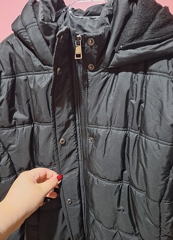 LCW kapüşonlu şişme mont - Görsel 7