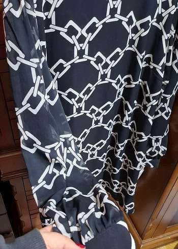 LCW Zincir Desenli Siyah Uzun Kollu Bluz - Görsel 3