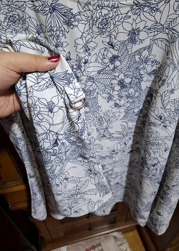 LCW Uzun Kollu Desenli Bluz - Görsel 4