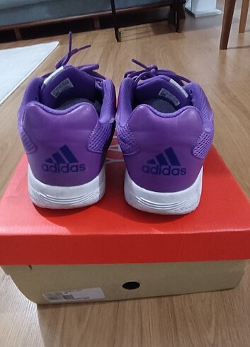 Adidas ayakkabı 