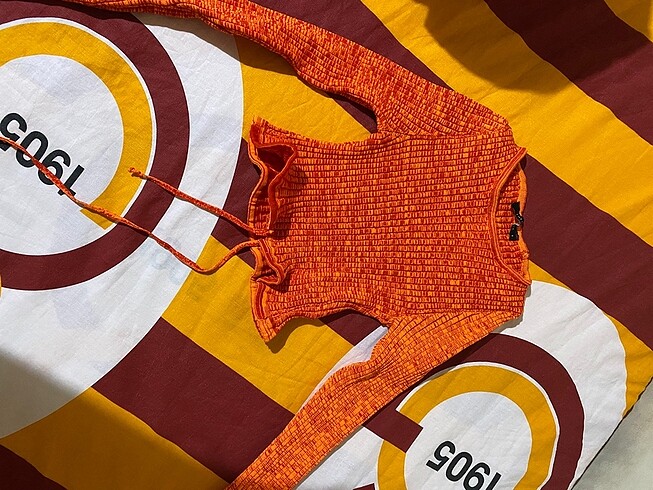 Bağlama detaylı triko takım - Görsel 3