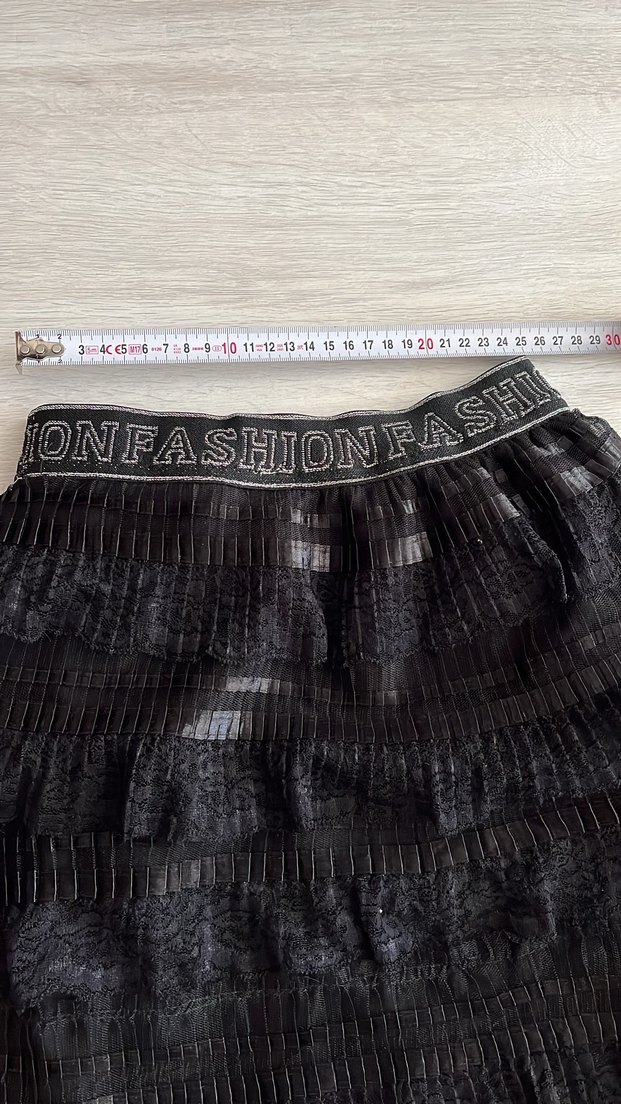 Kız Çocuk Siyah Fırfırlı Gotik Etek - Görsel 2