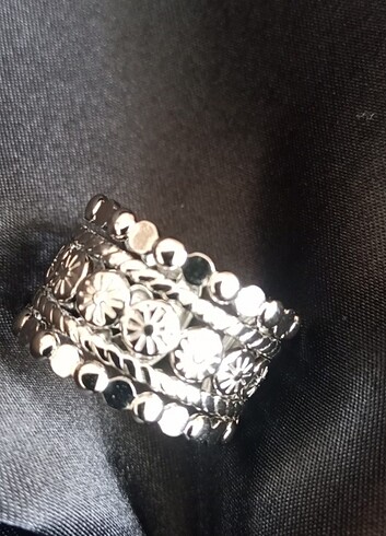 Çelik yüzük  - Görsel 2