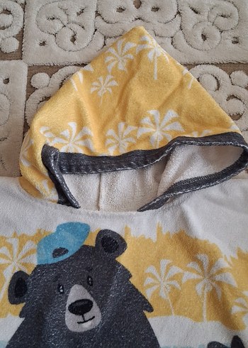 Kapüşonlu Erkek Çocuk plaj havlusu - Görsel 3