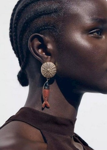 Zara Model Altin Balik Detayli Uzun Sallantili Kupe