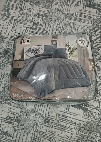 Gri Baskılı Yatak Örtüsü - Görsel 3