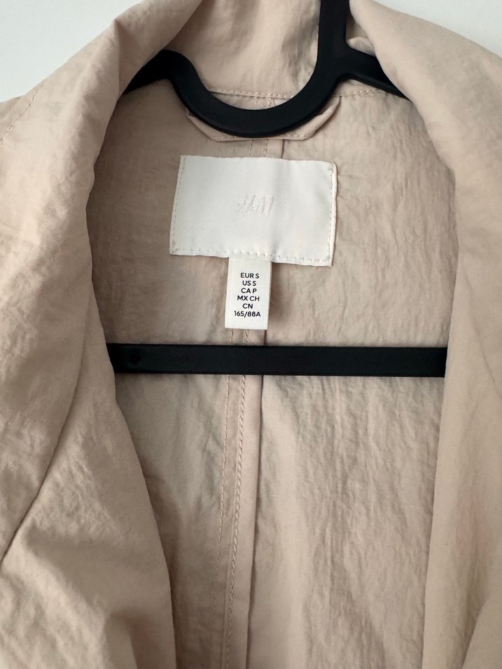 H&M yağmurluk - Görsel 3