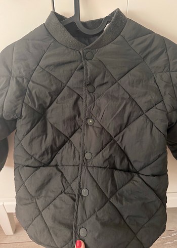 Zara kapitone erkek çocuk mont - Görsel 2